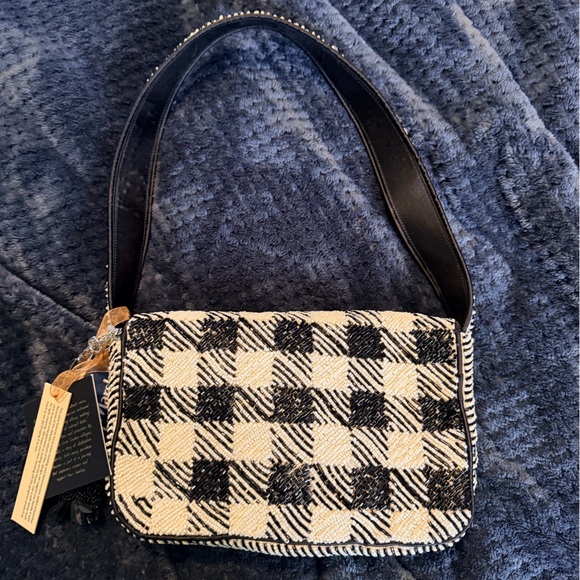 Beaded Bag - Picture 2 of 2